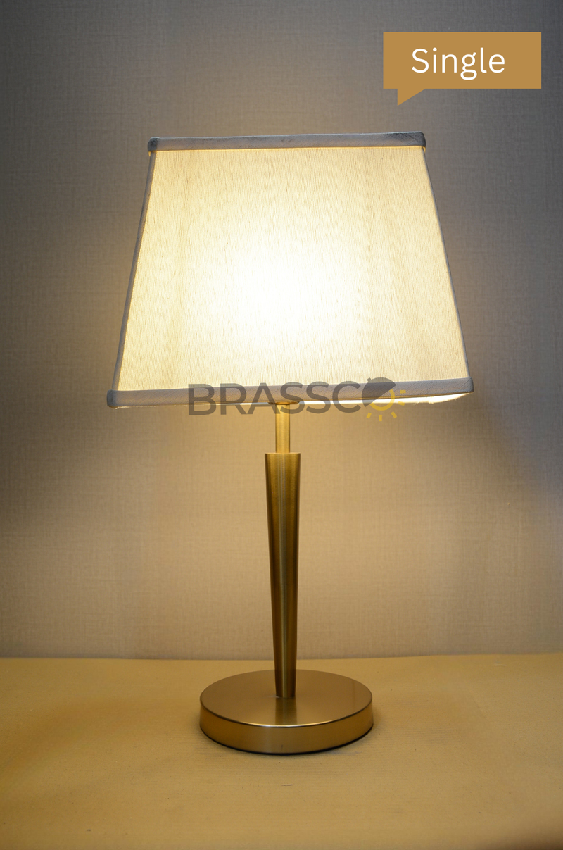 SELF WONG (Table Lamp)(single)