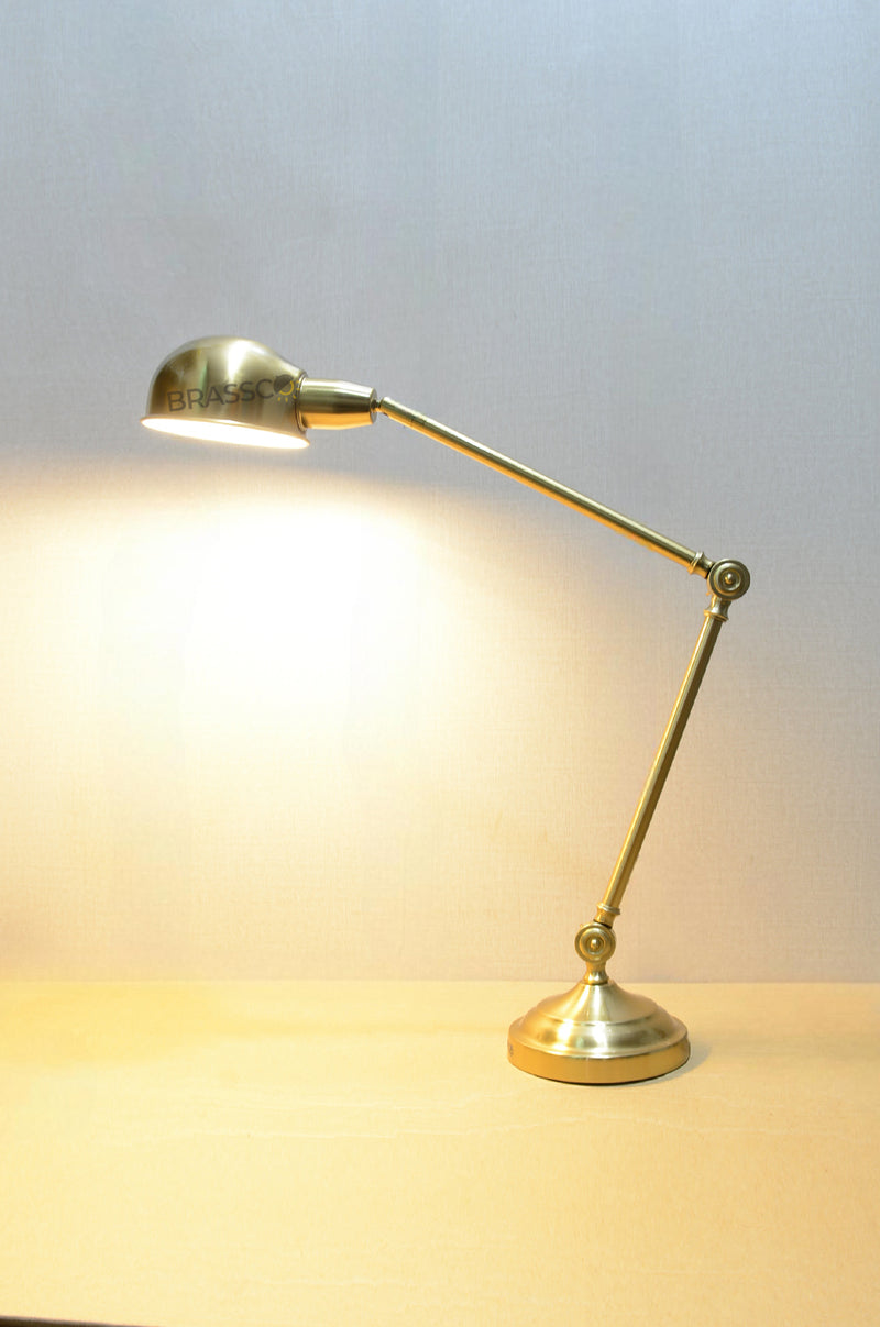 BRC' study 3 line  (Table Lamp)(Single)